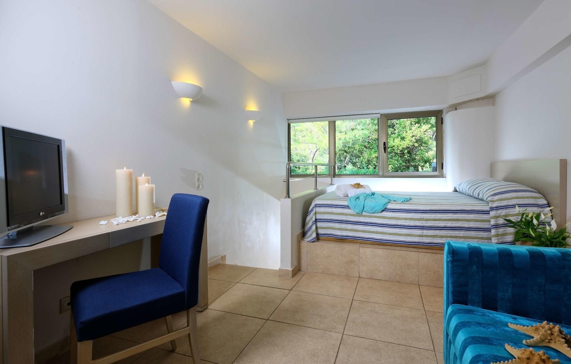 Sitia Beach City Resort & Spa Sitia (Crete) Exterior foto A room at the Dan Hotel