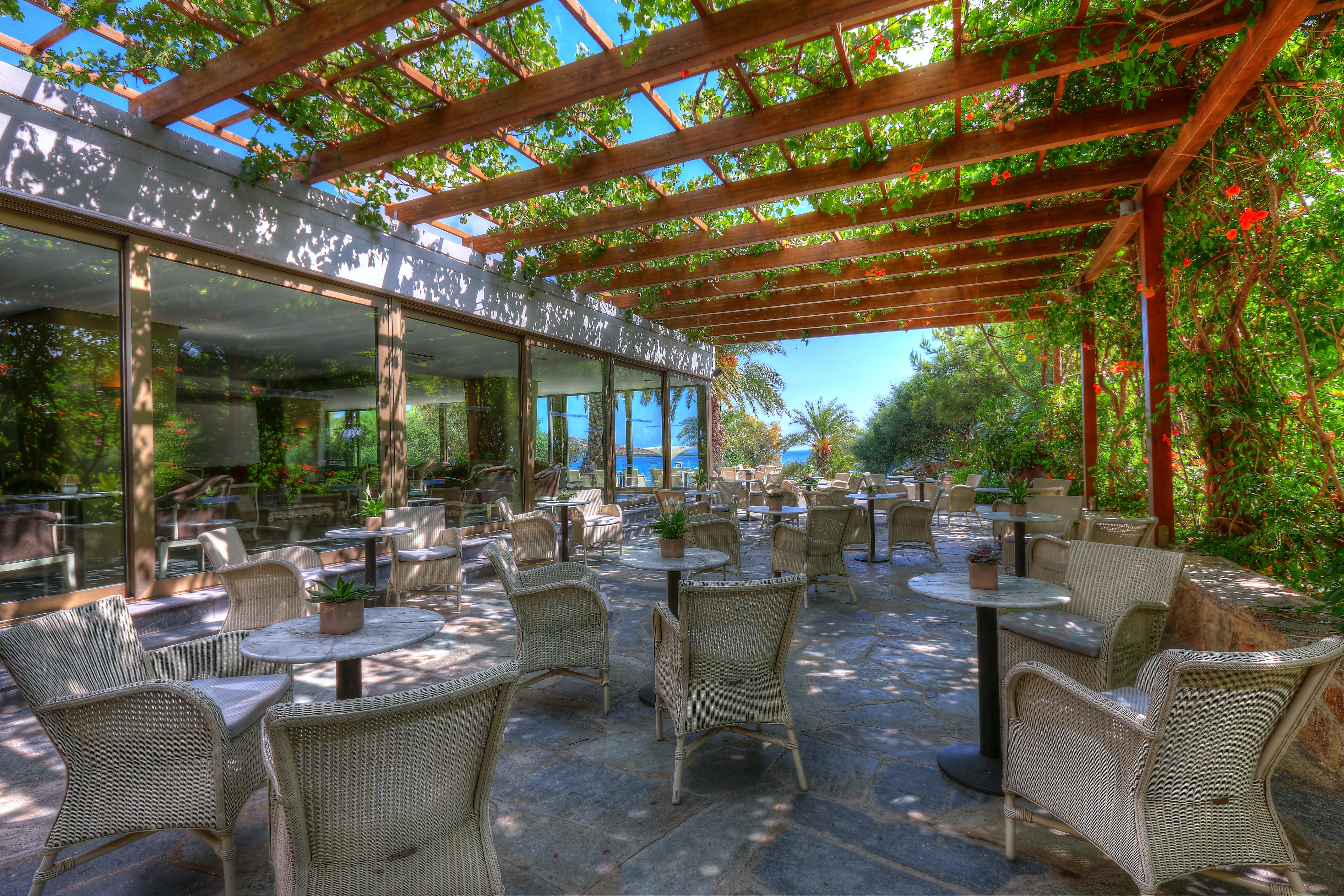 Sitia Beach City Resort & Spa Sitia (Crete) Exterior foto Pergola at the restaurant