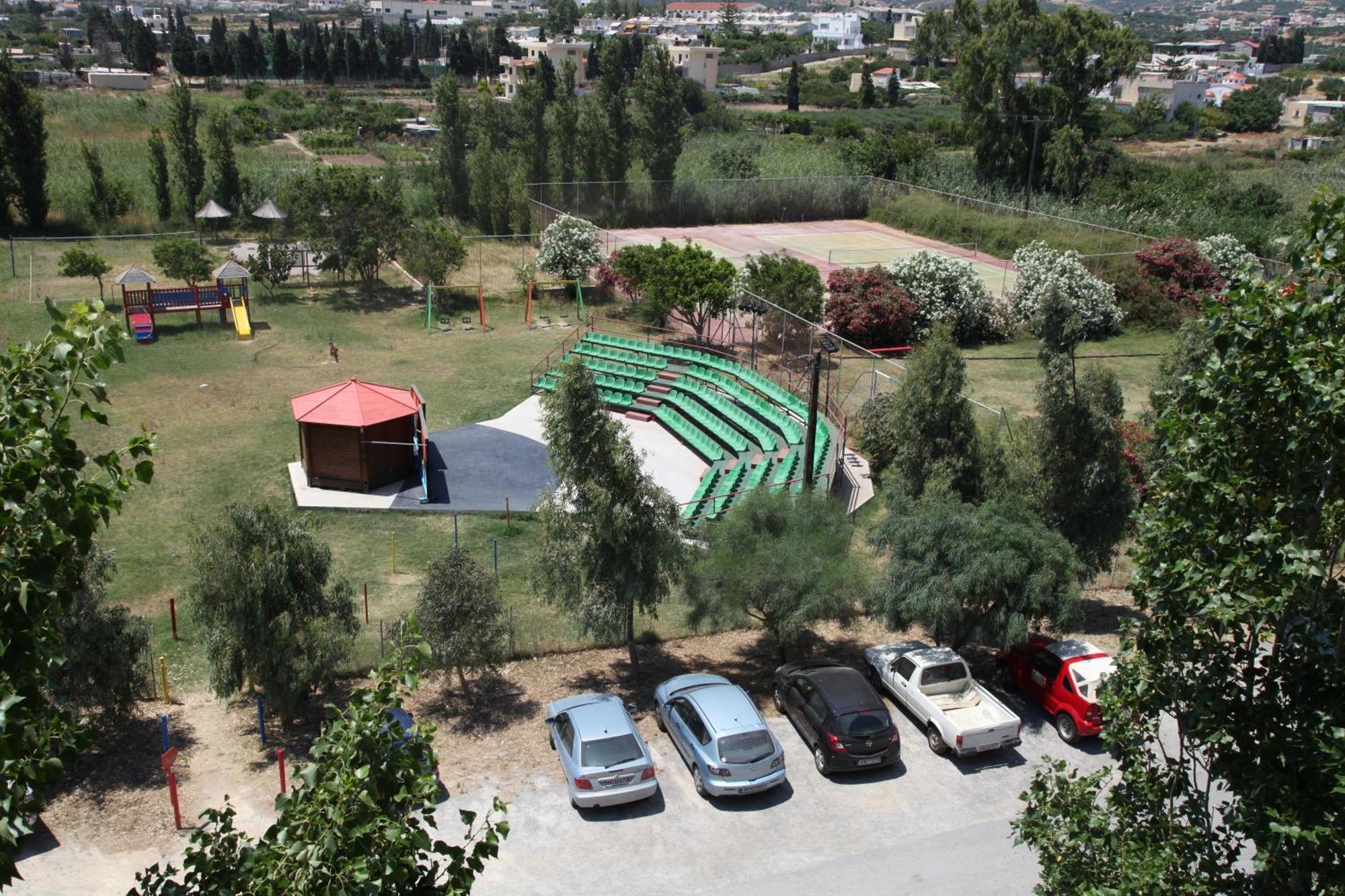 Sitia Beach City Resort & Spa Sitia (Crete) Exterior foto The Amphitheater at the University of the Aegean