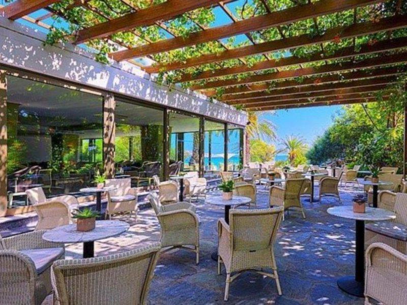 Sitia Beach City Resort & Spa Sitia (Crete) Exterior foto The restaurant at the hotel