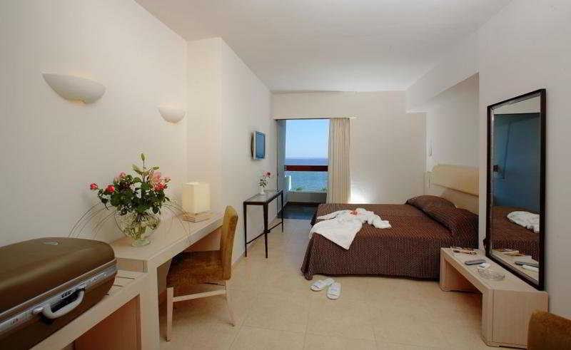 Sitia Beach City Resort & Spa Sitia (Crete) Exterior foto A typical hotel room