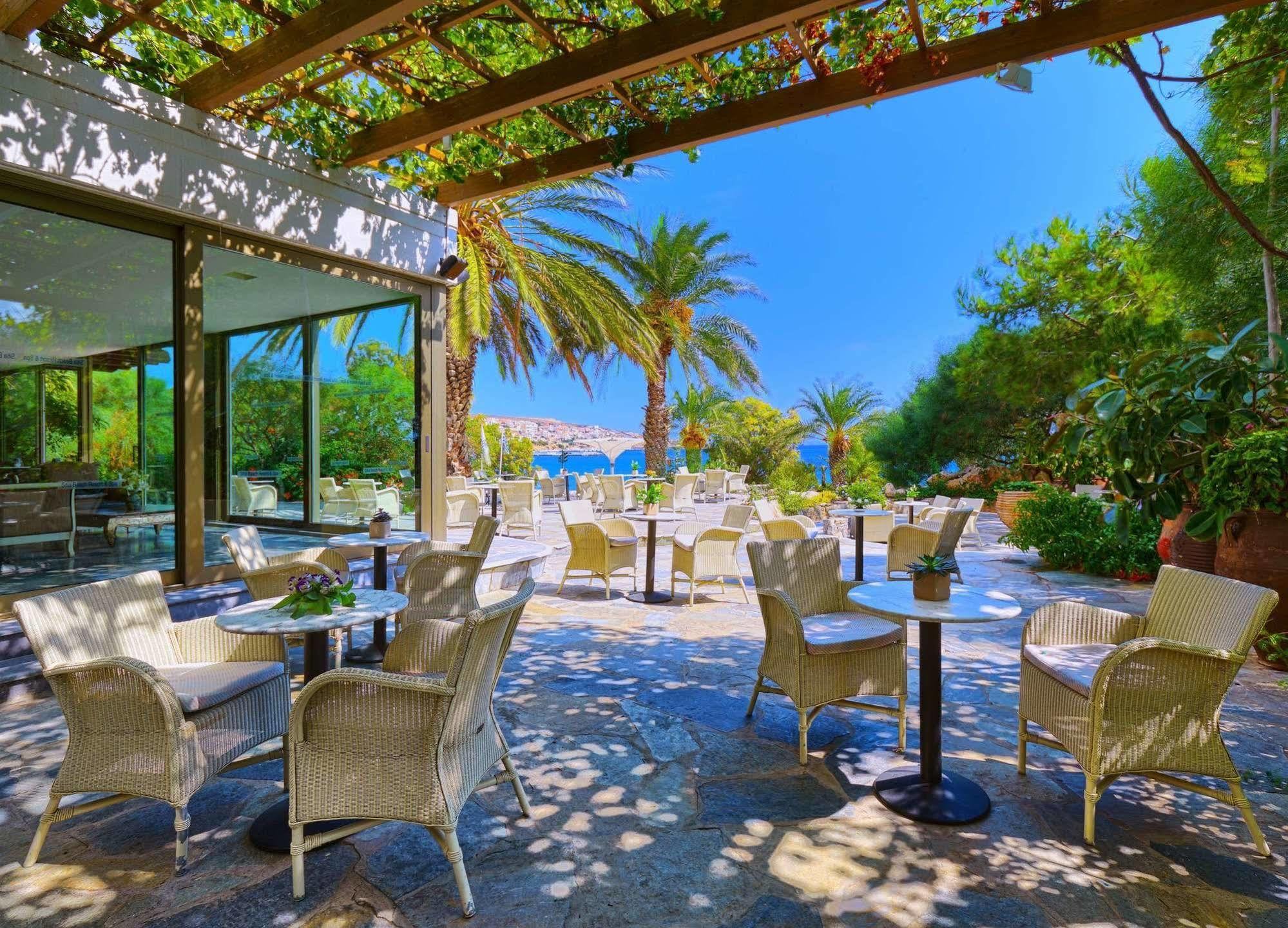 Sitia Beach City Resort & Spa Sitia (Crete) Exterior foto The restaurant at the hotel